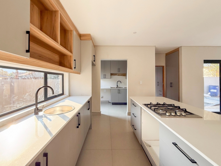 3 Bedroom Property for Sale in Melodie North West